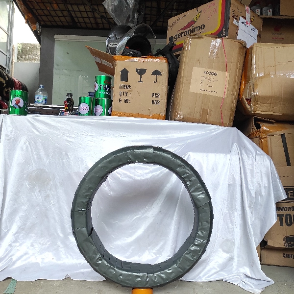 FDR Ban Tubeless 100/70-17 Blaze