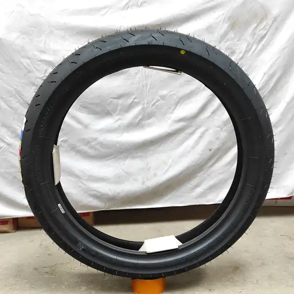 IRC Fasti 2 Ban Tubeless 90/80-17