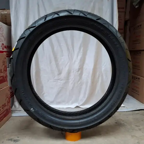 IRC RX-01 Ban Tubeless 140/70-17