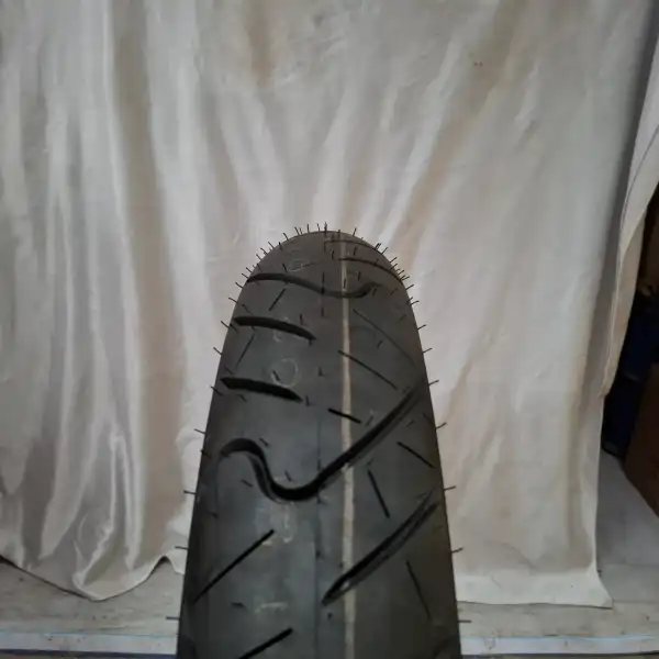 IRC RX-01 Ban Tubeless 90/80-17