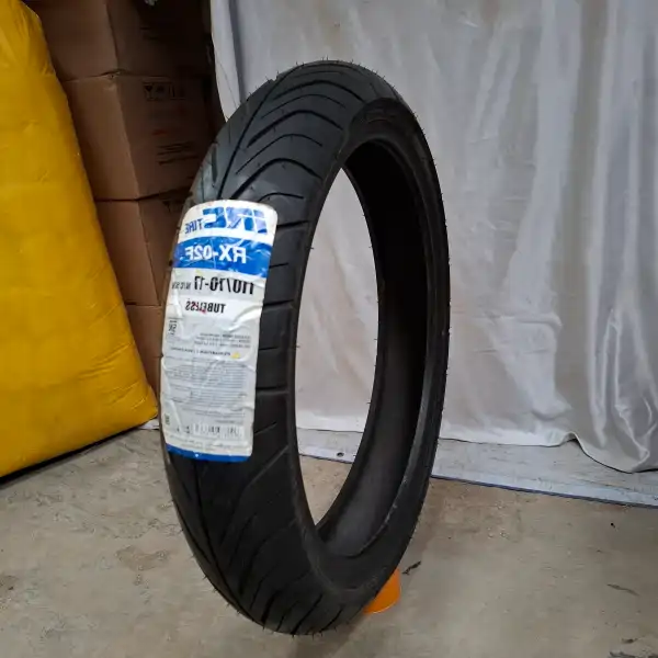 IRC RX-02 Ban Tubeless 110/70-17