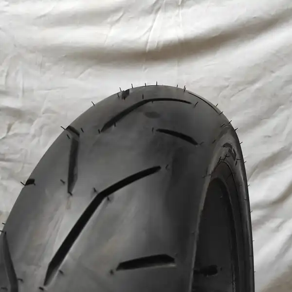 IRC SCT 005R Ban Tubeless 140/70-14