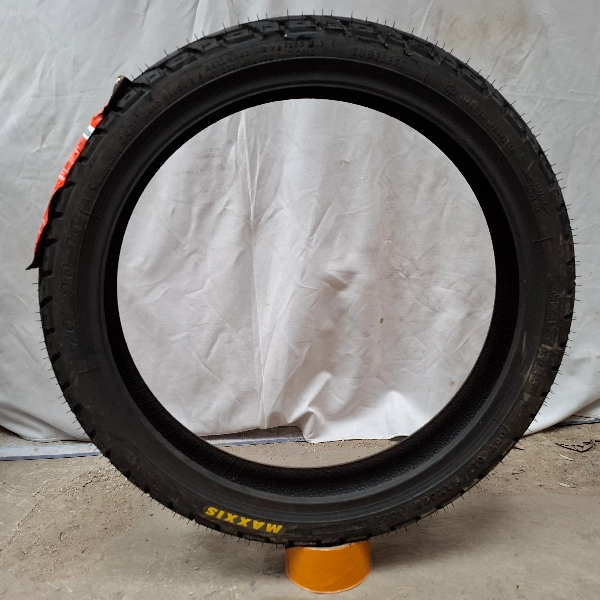 MAXXIS M6239 Ban Tubeless 70/90-14