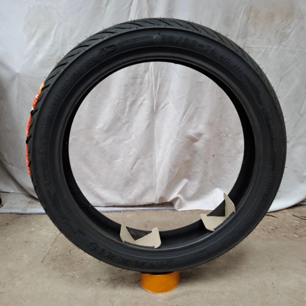 MAXXIS MA-V6 Ban Tubeless 80/90-14