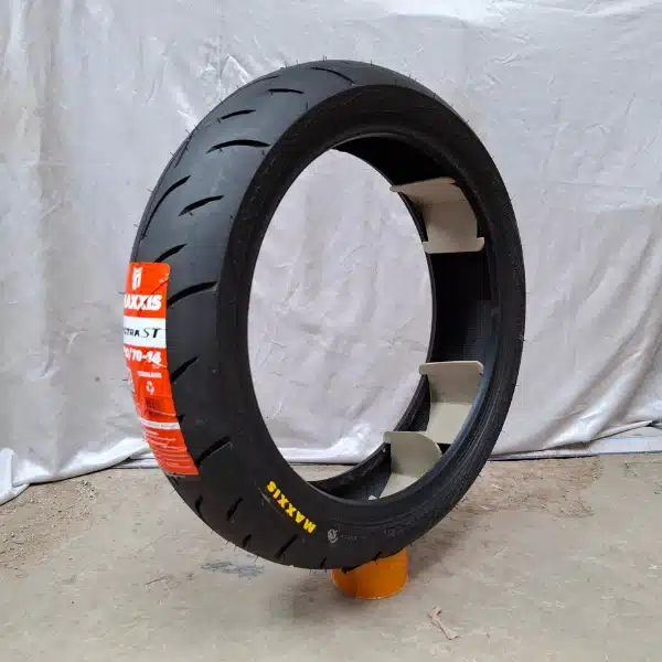 MAXXIS VICTRA S98 110/70-14 (TL)