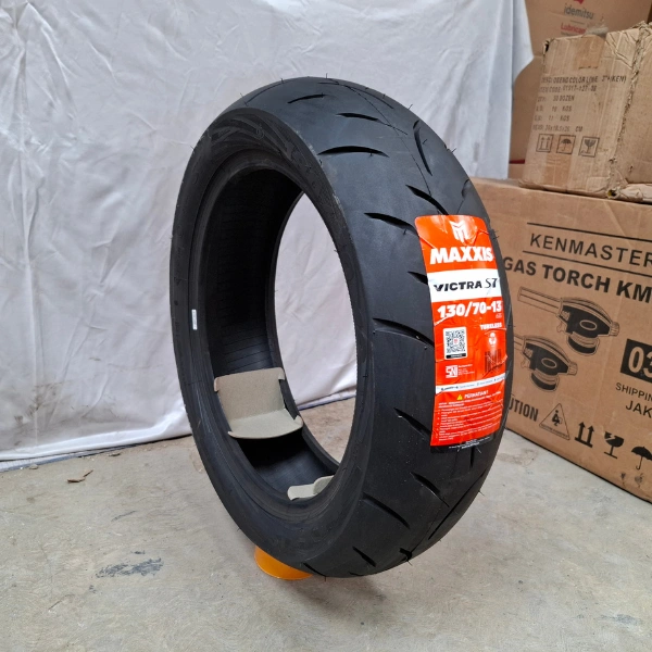 MAXXIS VICTRA S98 130/70-13 (TL)