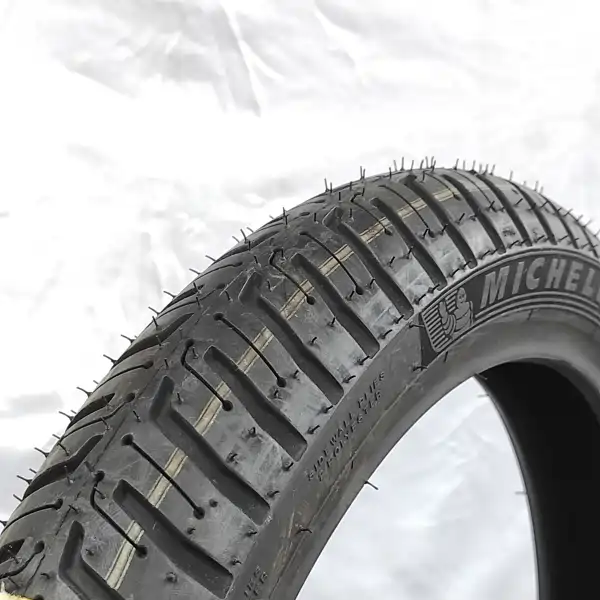 MICHELIN City Extra 70/90-14 (TL)