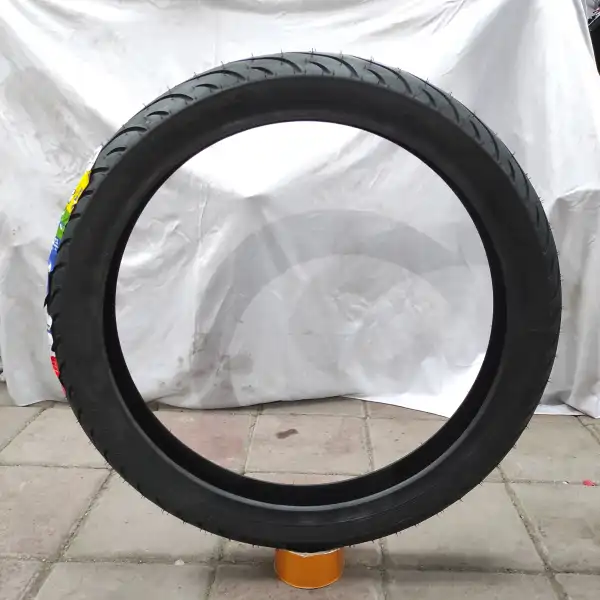 MICHELIN Pilot Street 70/90-17 (TL)