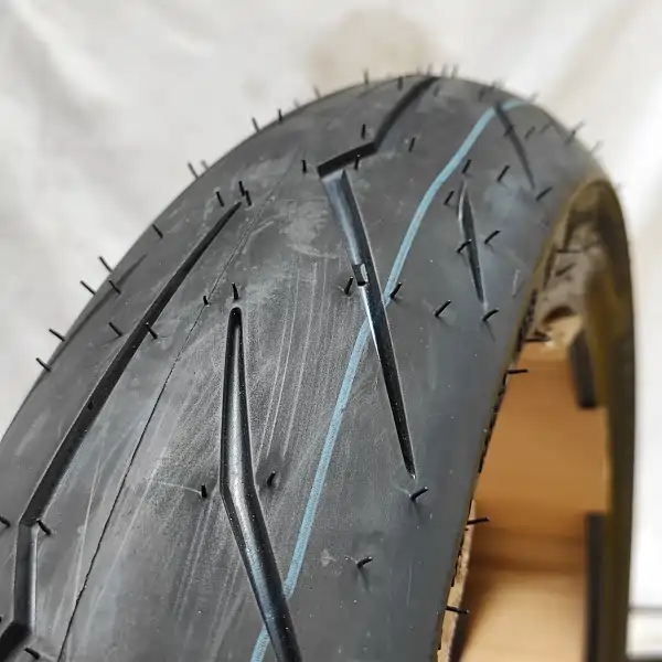 PIRELLI Diablo Rosso Sport 90/80-14