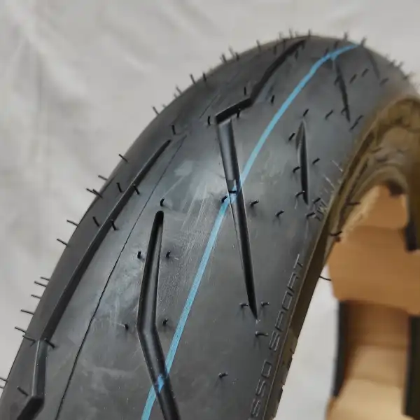 PIRELLI Diablo Rosso Sport 90/90-14