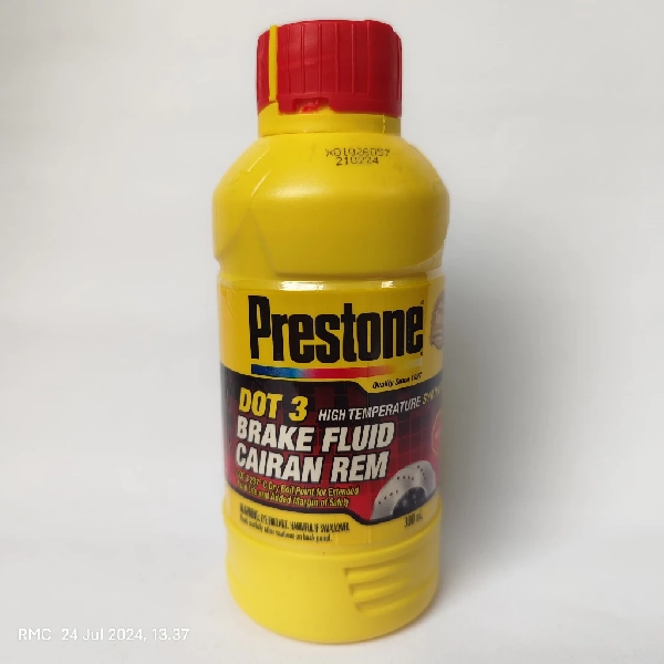 PRESTONE Minyak Rem DOT-3 Merah 300ml