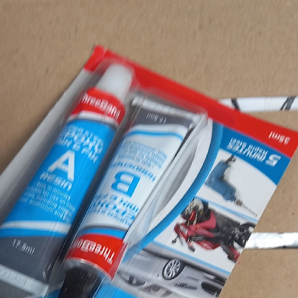 THREEBOND Epoxy Lem Besi Campur 35ml